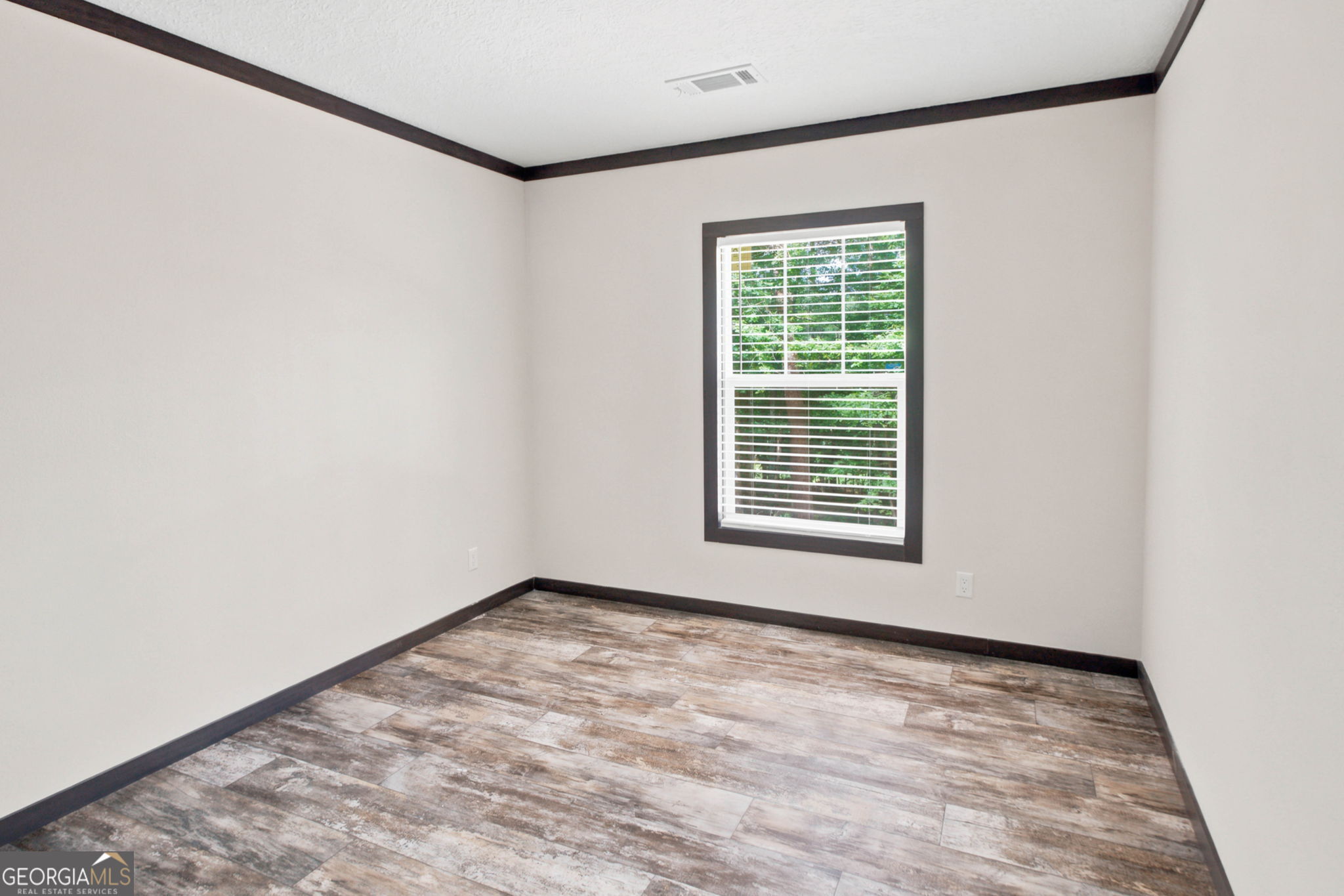 25 Lewis Barrett Boulevard Rome GA 30161