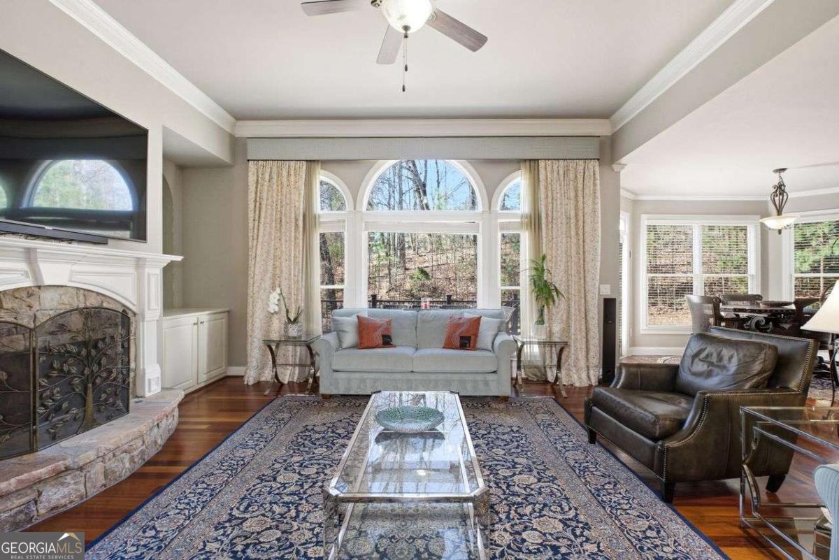 1131 Blue Water Court Buford GA 30518