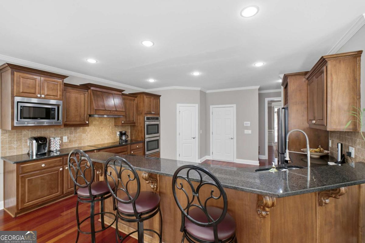 1131 Blue Water Court Buford GA 30518