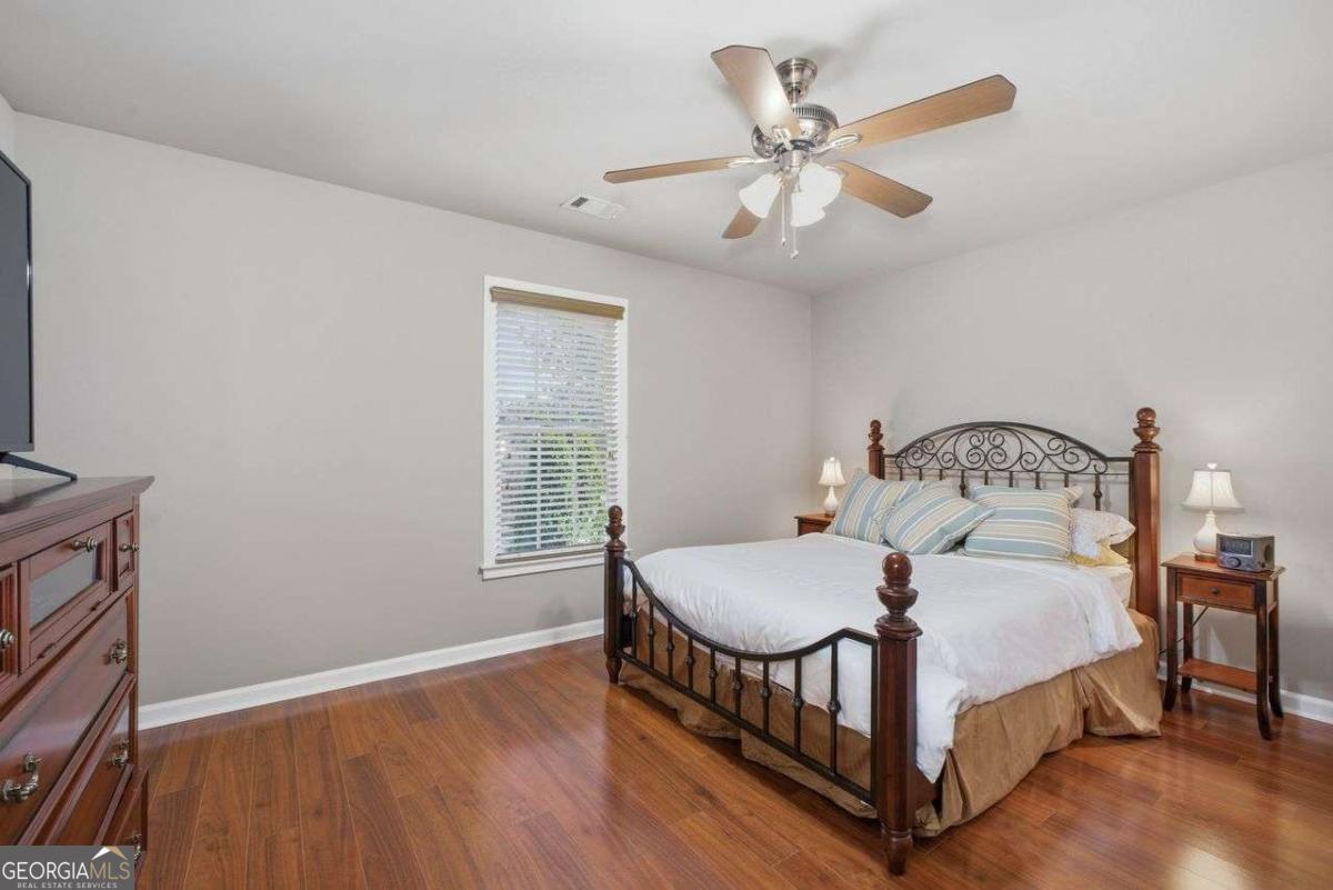 1131 Blue Water Court Buford GA 30518