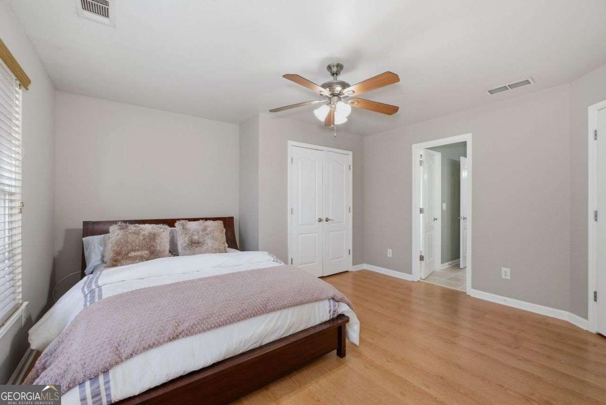 1131 Blue Water Court Buford GA 30518