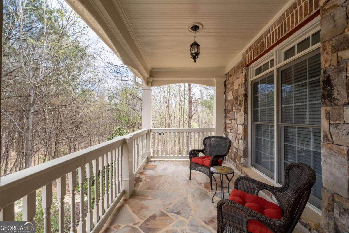 1131 Blue Water Court Buford GA 30518