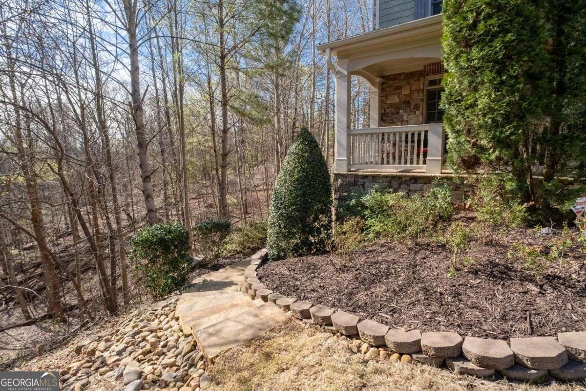 1131 Blue Water Court Buford GA 30518
