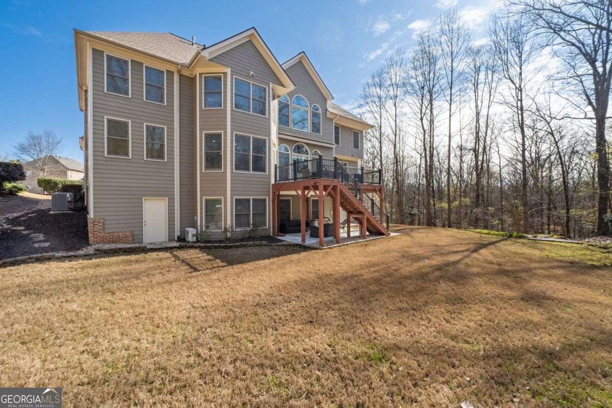 1131 Blue Water Court Buford GA 30518