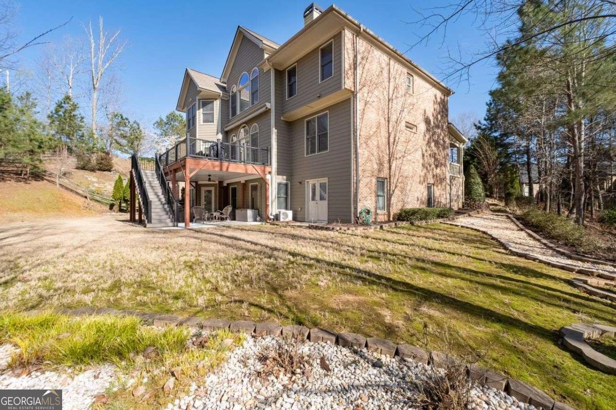 1131 Blue Water Court Buford GA 30518