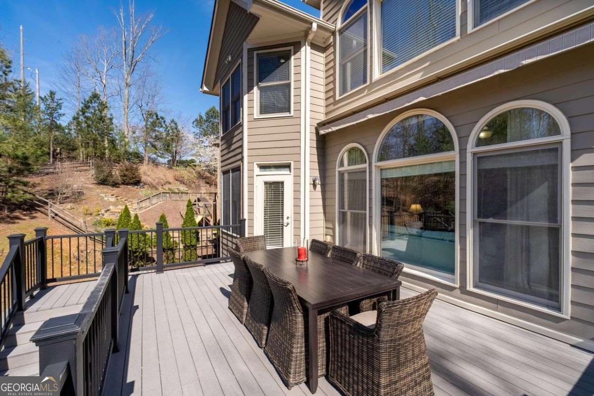 1131 Blue Water Court Buford GA 30518