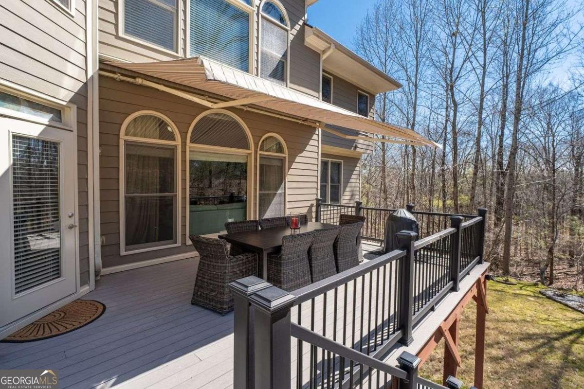 1131 Blue Water Court Buford GA 30518