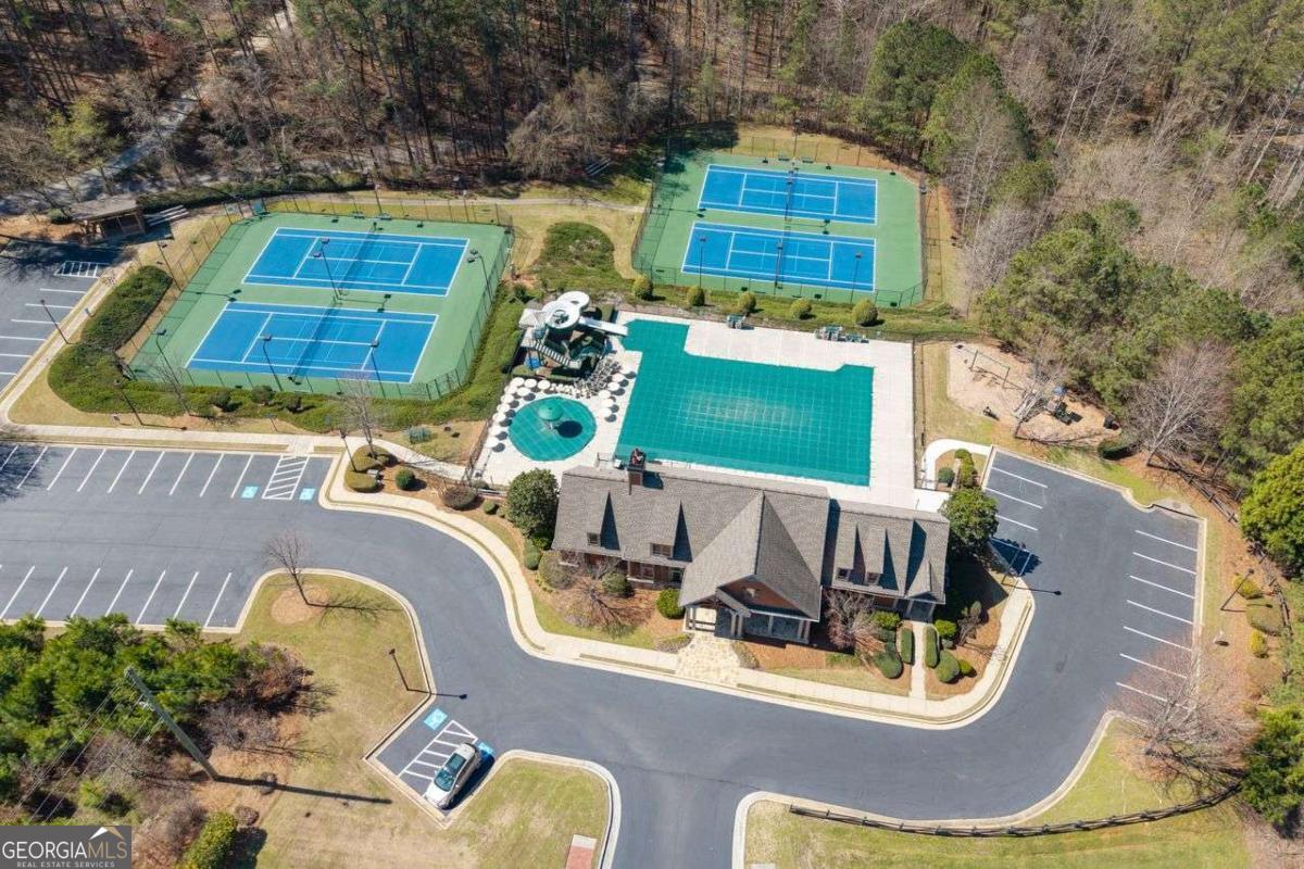 1131 Blue Water Court Buford GA 30518