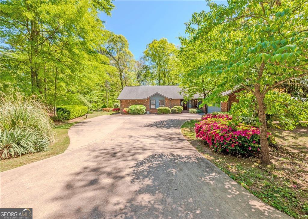 7 Old Oak Trail Hartwell GA 30643