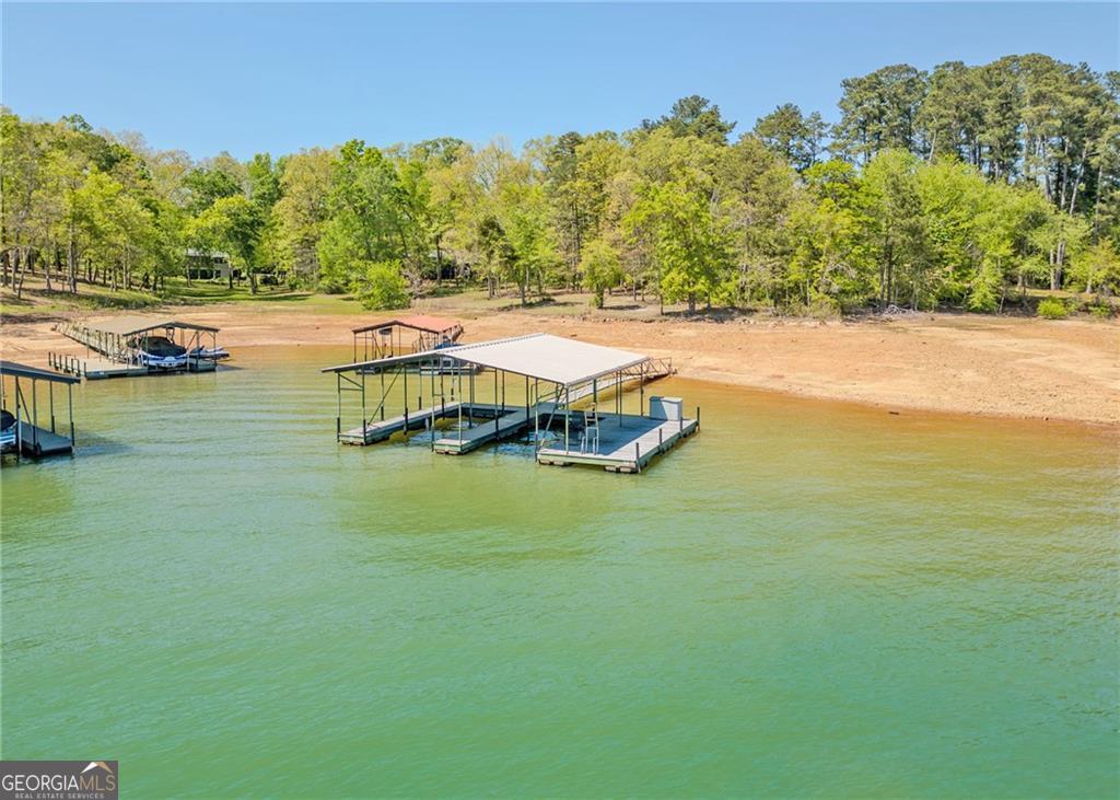 7 Old Oak Trail Hartwell GA 30643