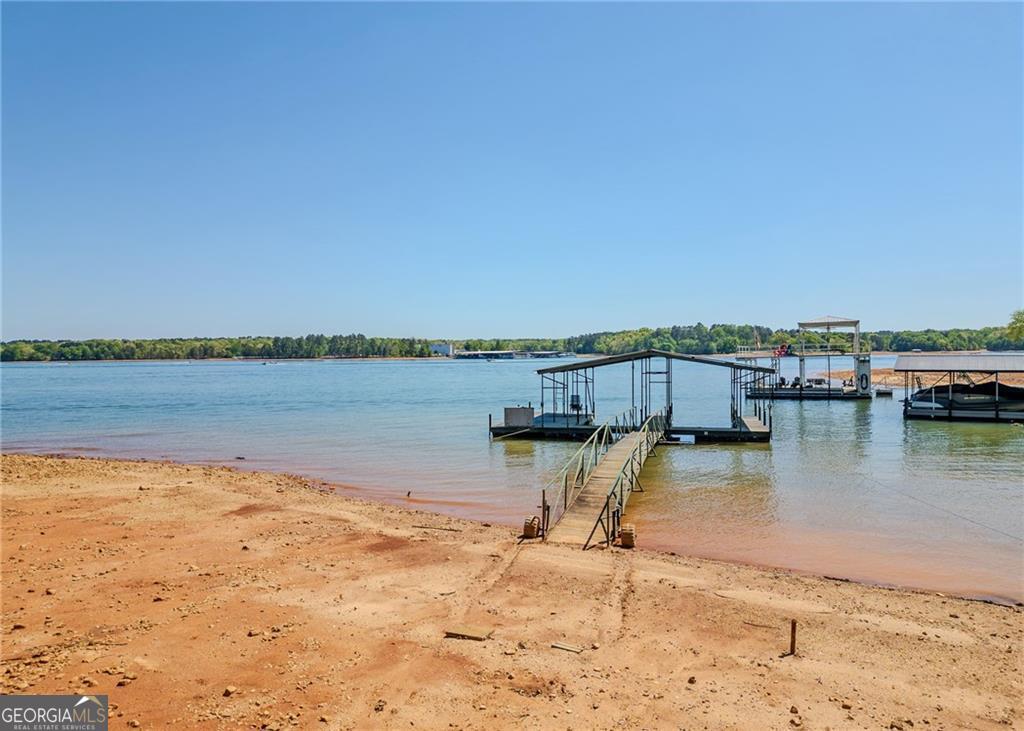 7 Old Oak Trail Hartwell GA 30643