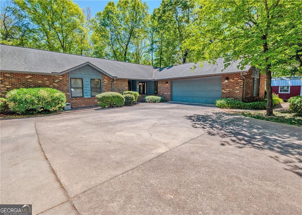 7 Old Oak Trail Hartwell GA 30643