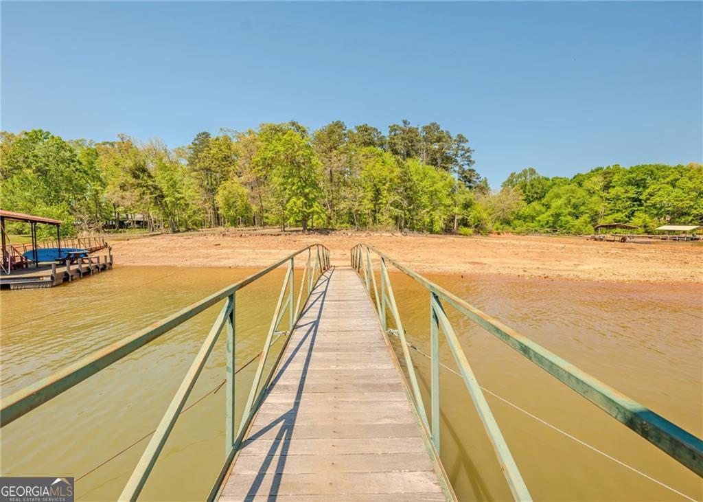 7 Old Oak Trail Hartwell GA 30643
