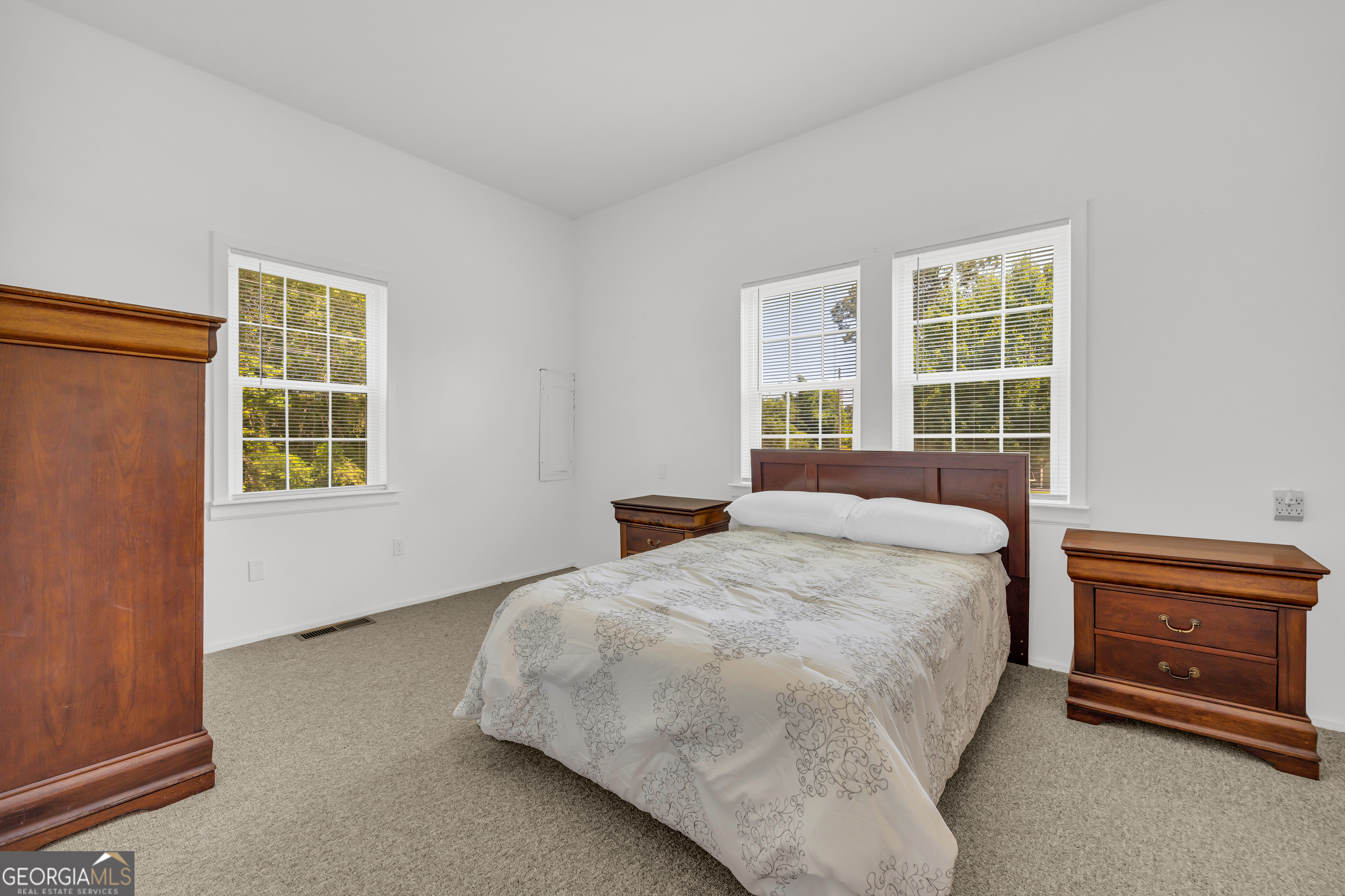 303 Oak Way Drive Eastanollee GA 30538