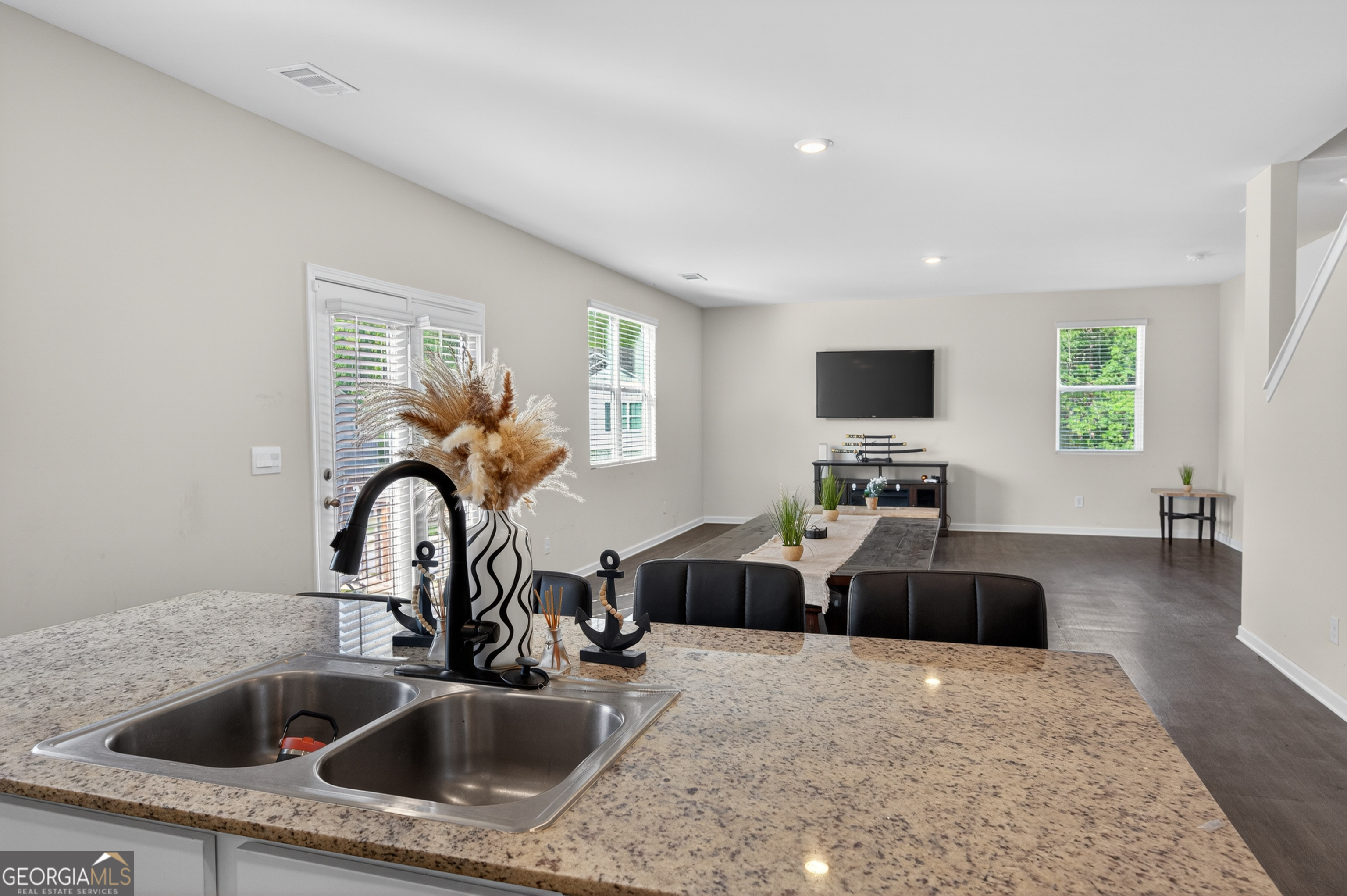 401 Hughes Lane Pendergrass GA 30567