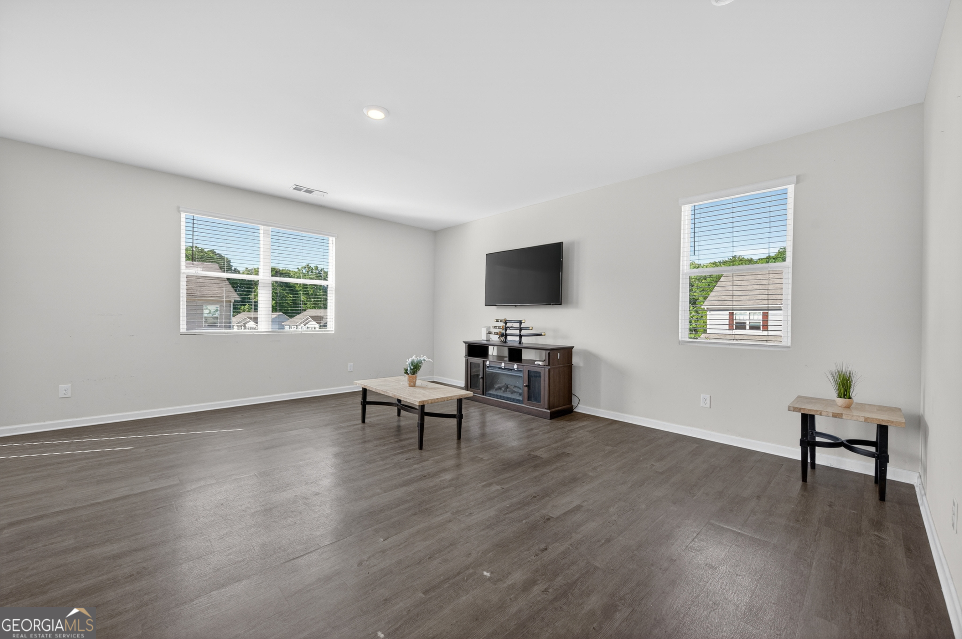 401 Hughes Lane Pendergrass GA 30567