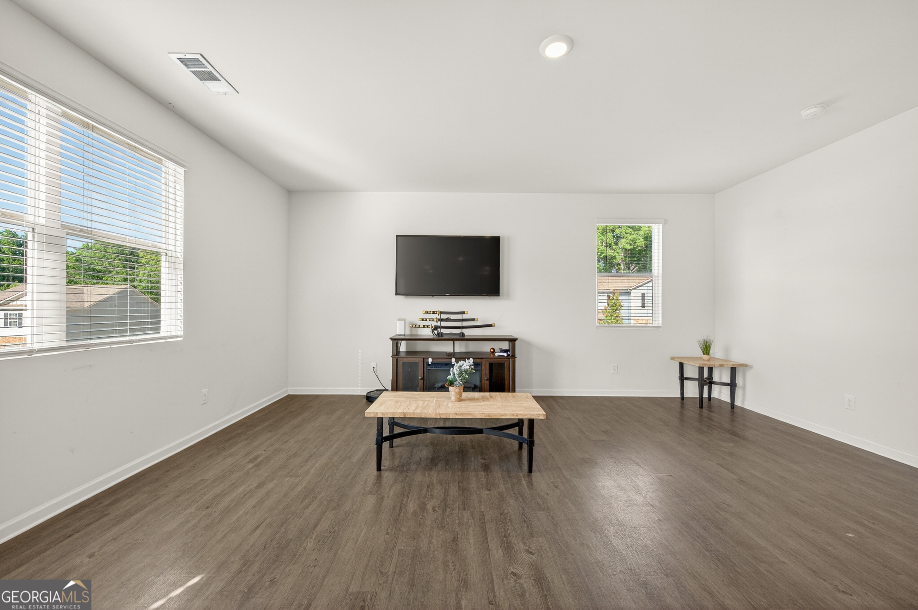 401 Hughes Lane Pendergrass GA 30567