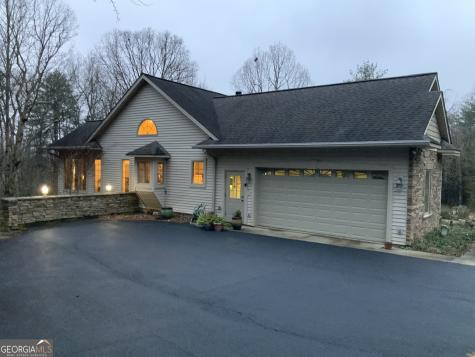 54 Four Seasons Landing Blairsville GA 30512