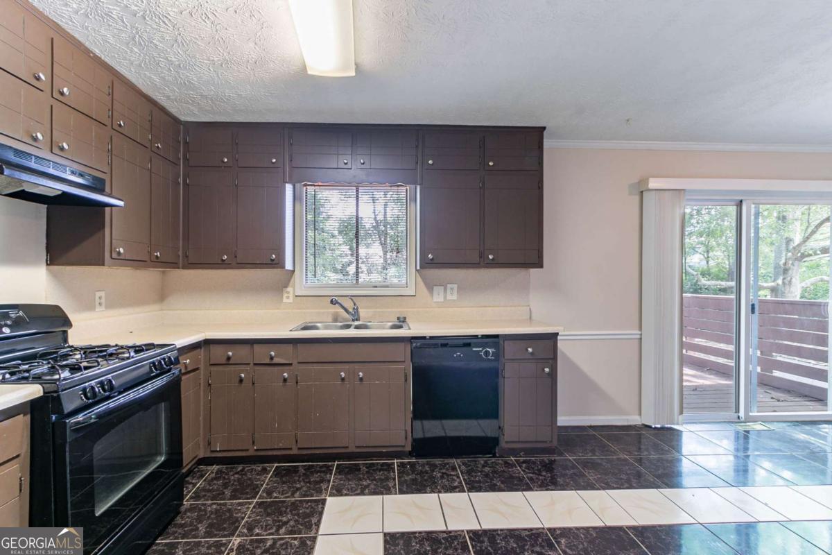 6708 Bedford Road Rex GA 30273