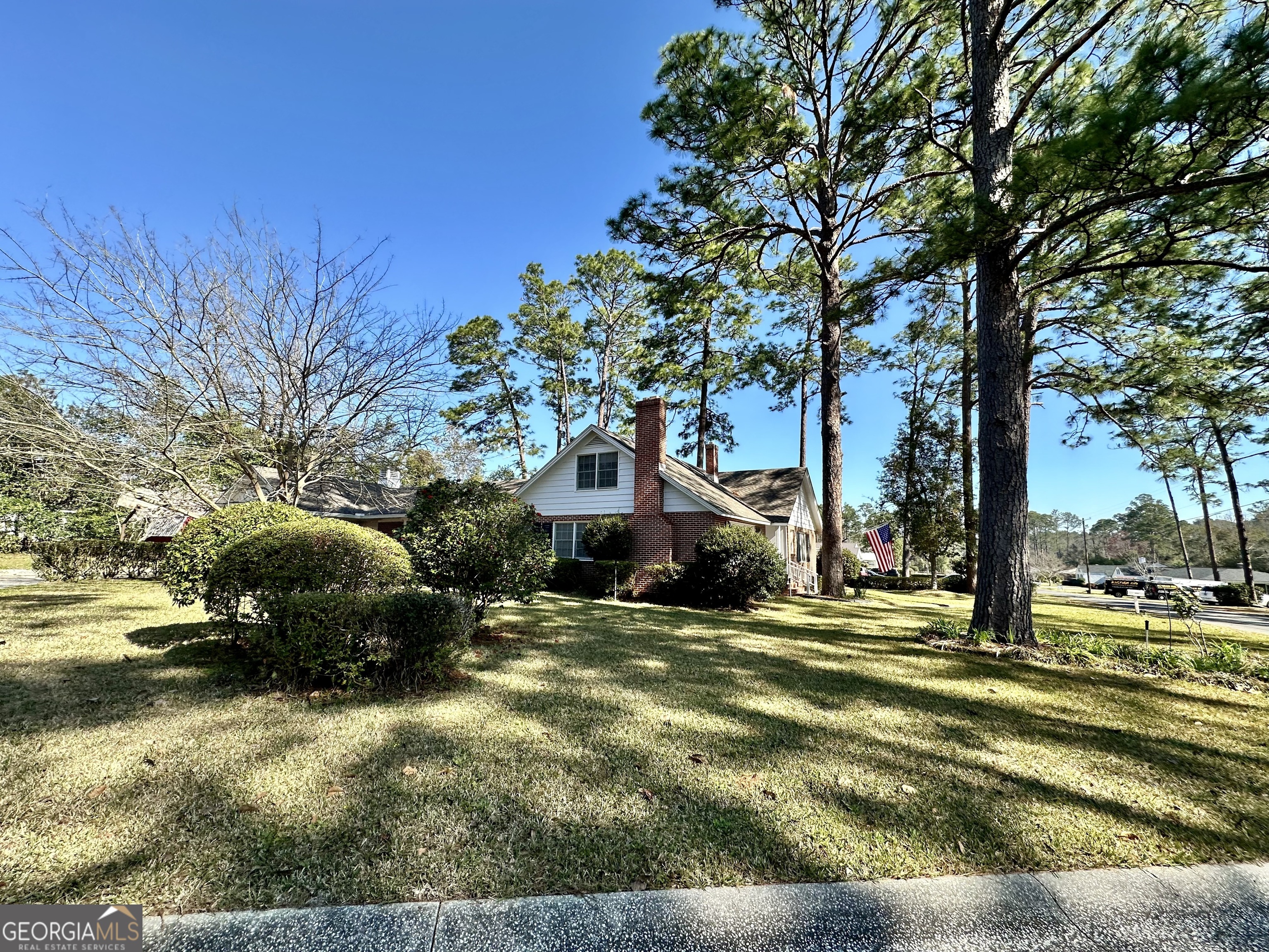 1613 Camellia Drive Waycross GA 31501