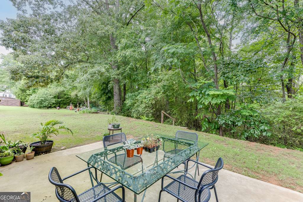 23 Dorset Way Hoschton GA 30548