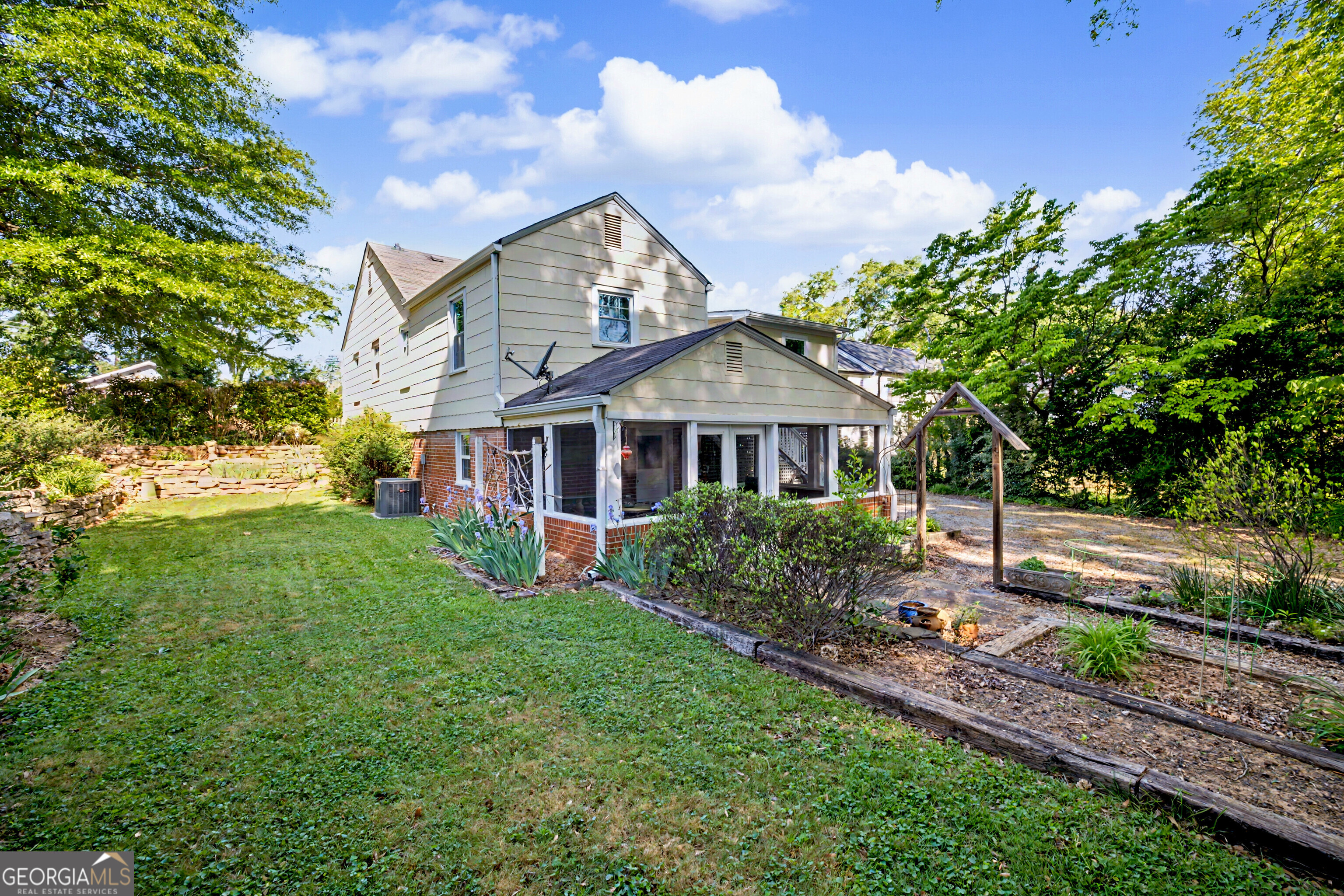 26 Powell Place Newnan GA 30263