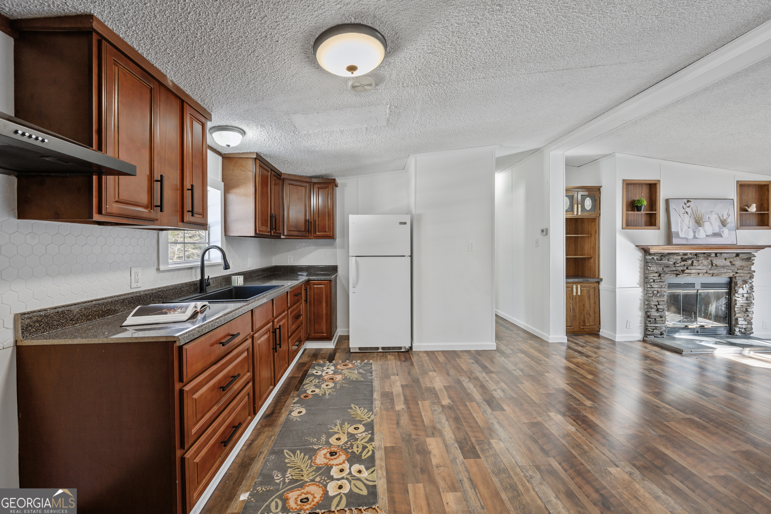 4653 Whispering Pines Buford GA 30518