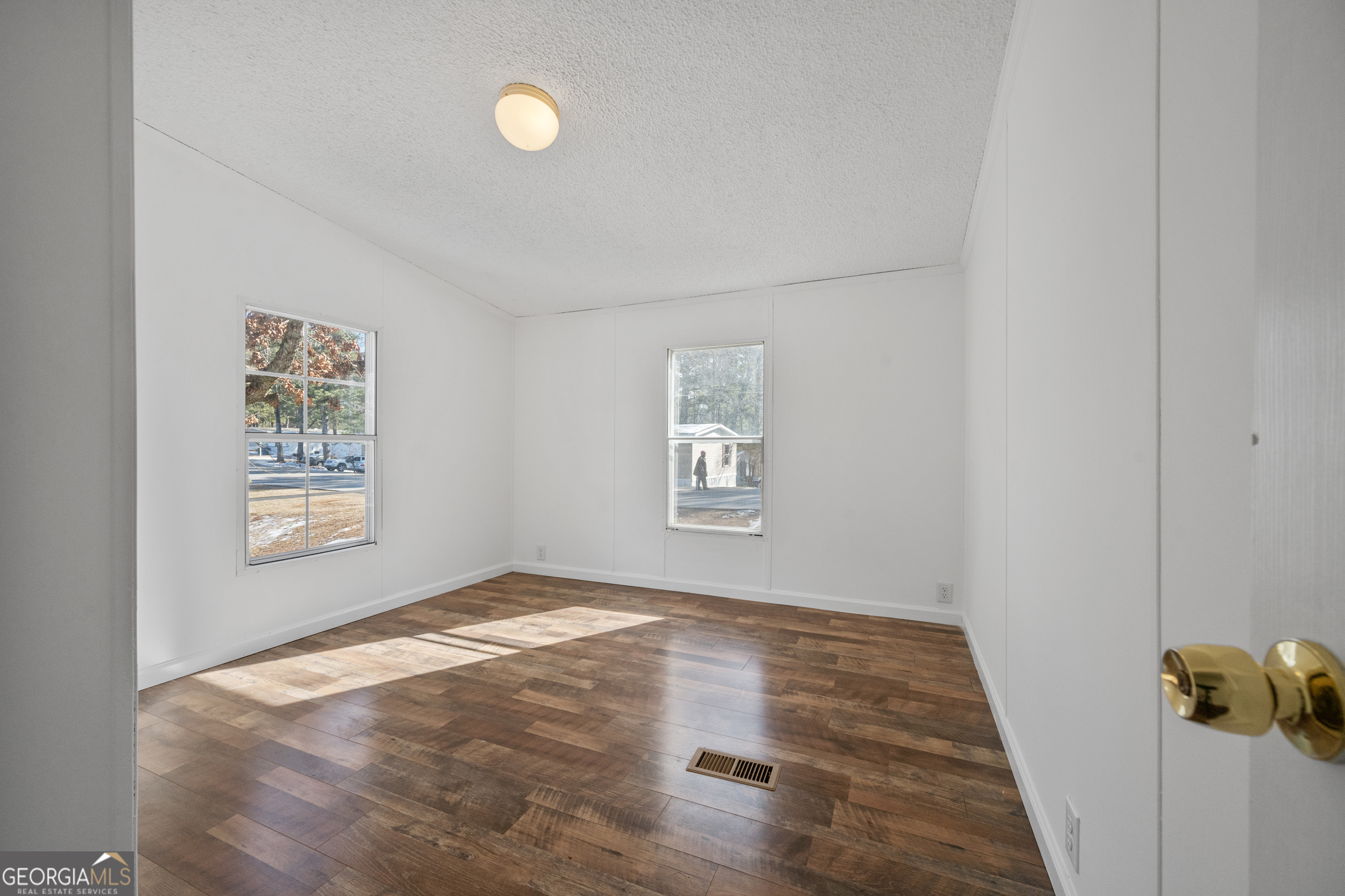 4653 Whispering Pines Buford GA 30518