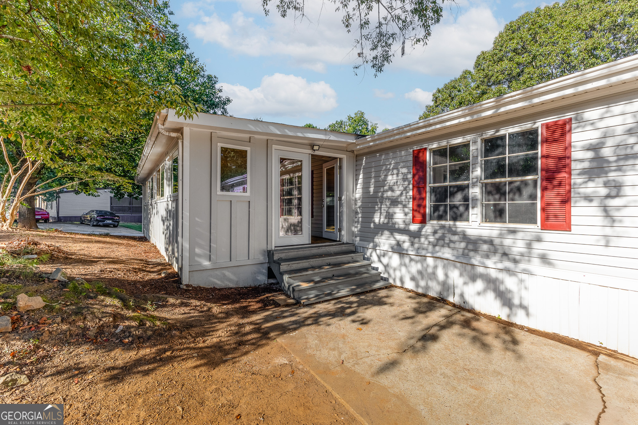 4653 Whispering Pines Buford GA 30518