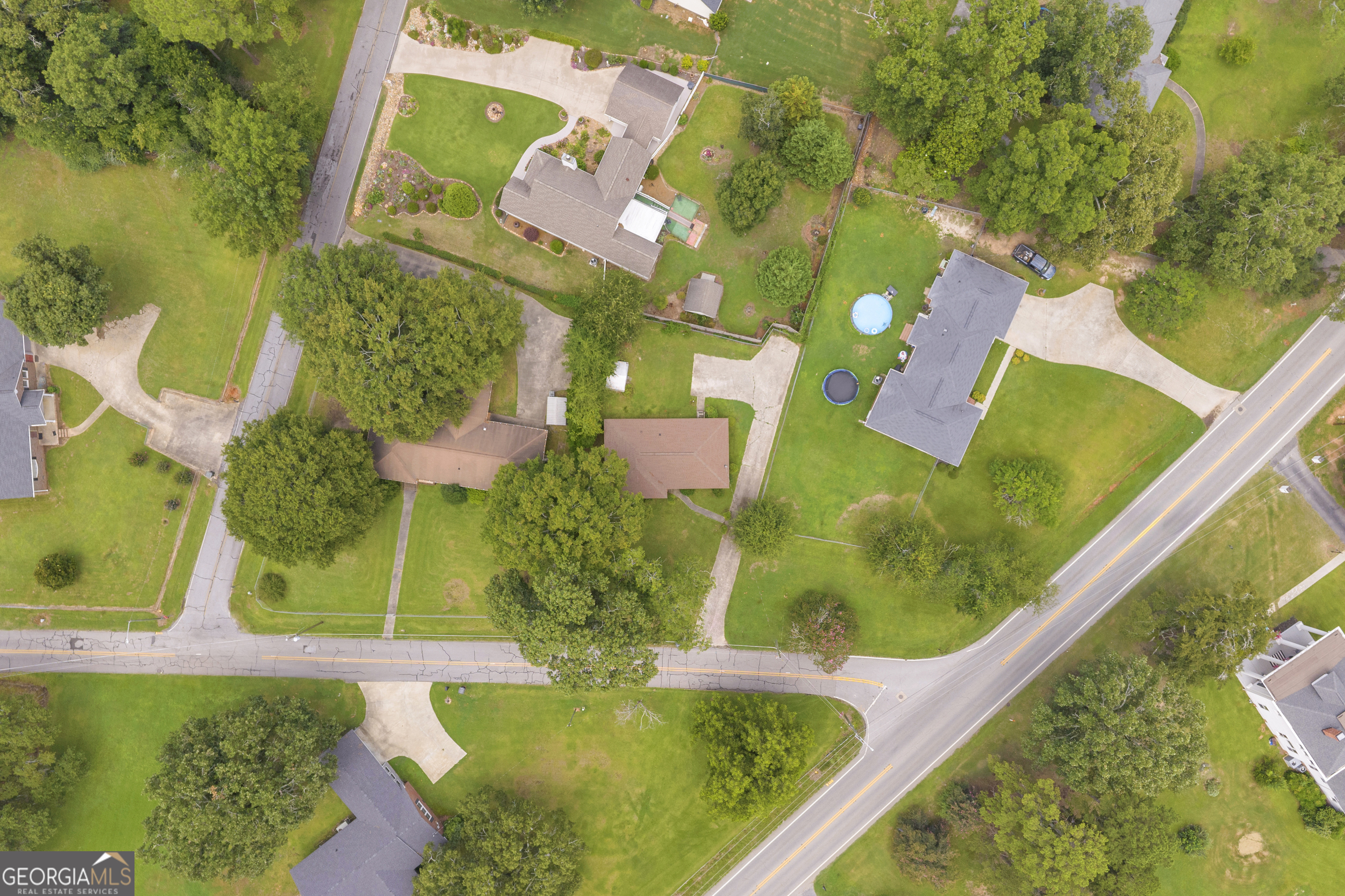 24 Laurel Drive Hartwell GA 30643