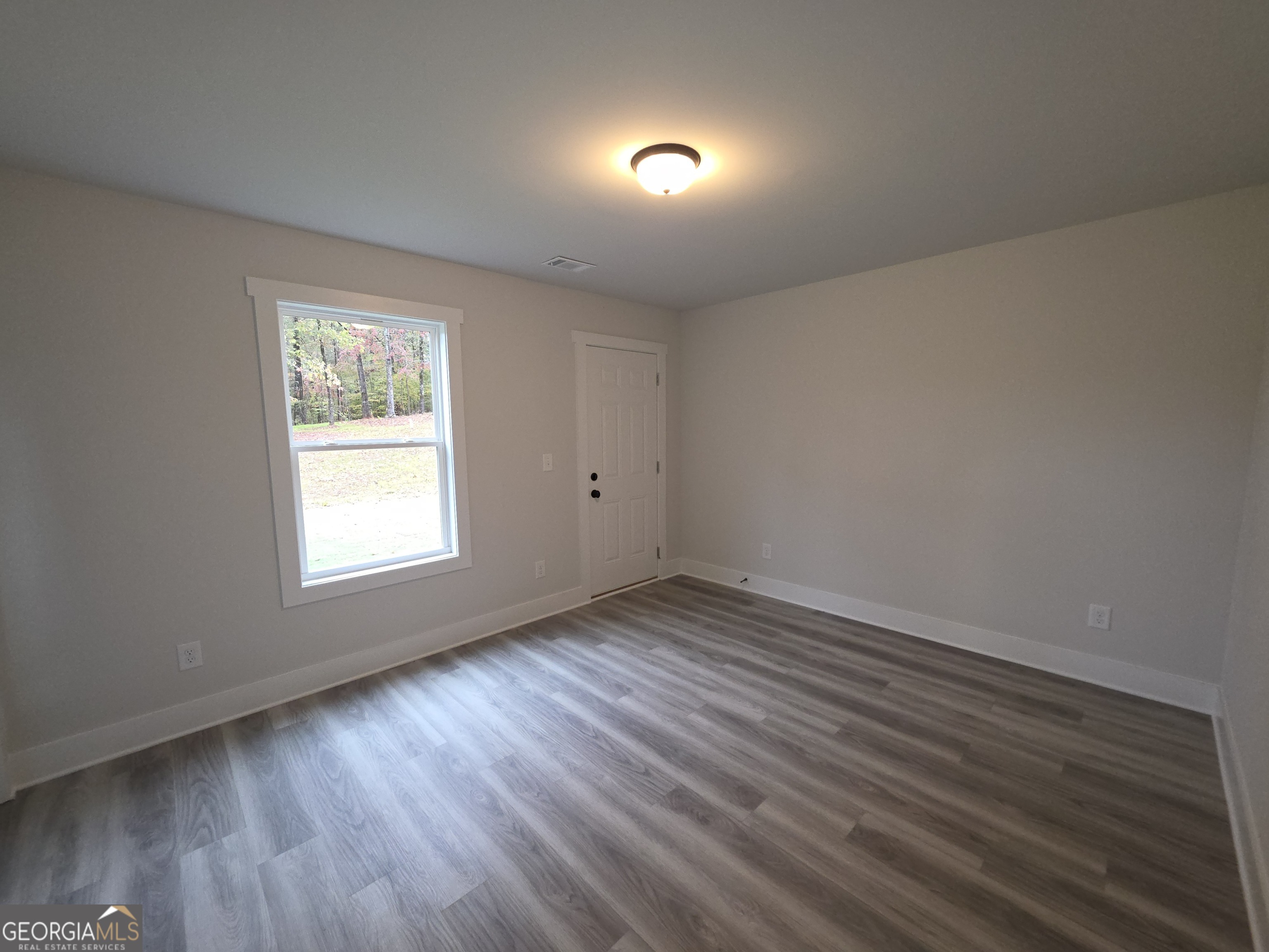 102 Armstrong Mansfield GA 30055