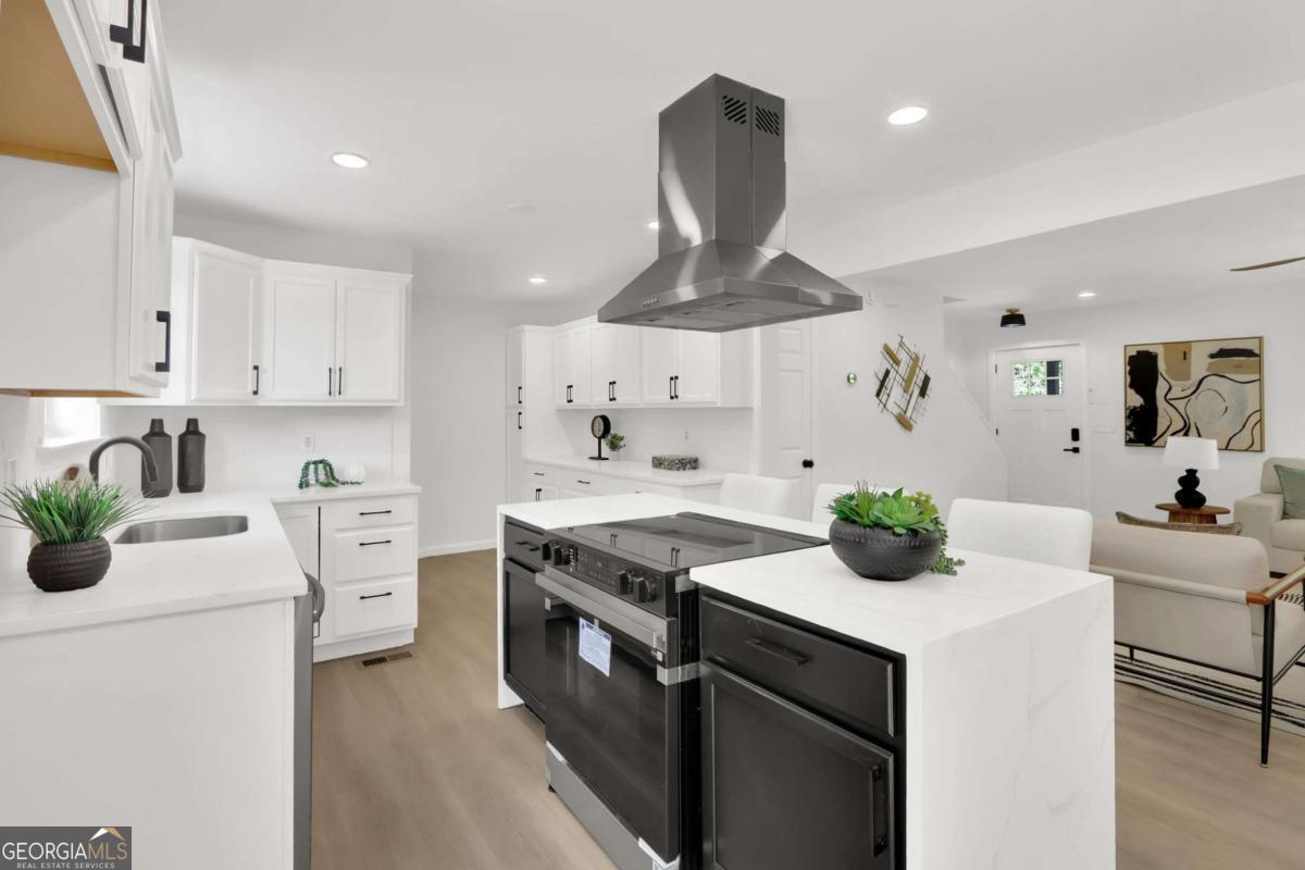 3173 Robinson Avenue Scottdale GA 30079