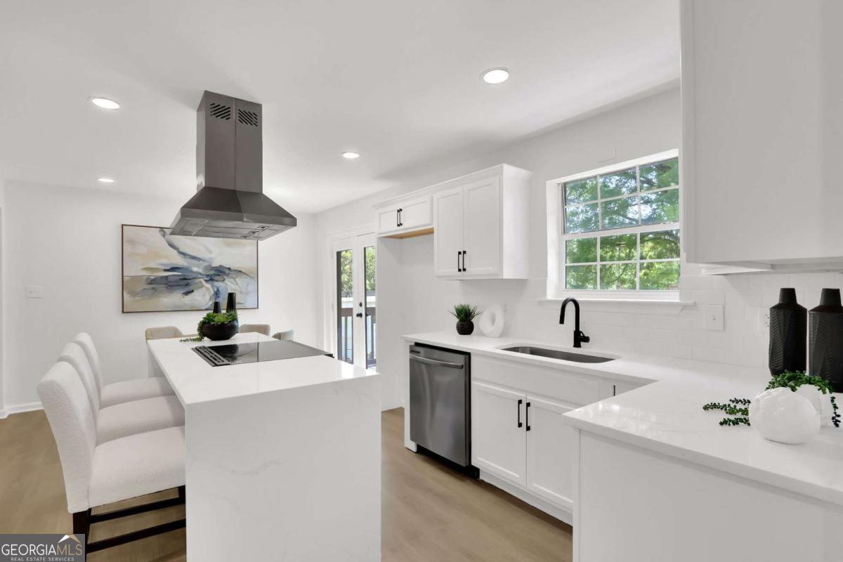 3173 Robinson Avenue Scottdale GA 30079