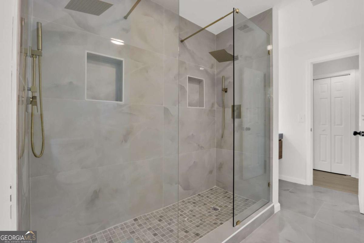 3173 Robinson Avenue Scottdale GA 30079