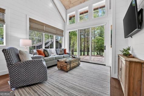 HC15 Old Toccoa Loop Mineral Bluff GA 30559