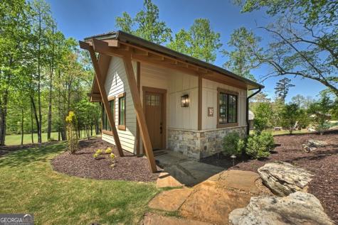 HC15 Old Toccoa Loop Mineral Bluff GA 30559