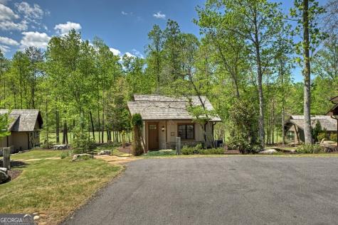 HC15 Old Toccoa Loop Mineral Bluff GA 30559