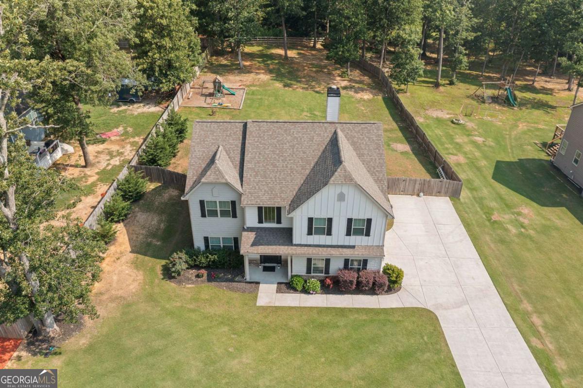 13 Four Feathers Lane Rydal GA 30171