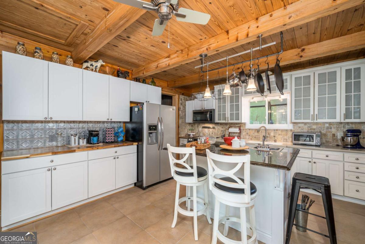 17 Tara Lane Ellijay GA 30540