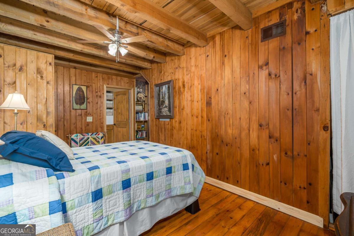 17 Tara Lane Ellijay GA 30540