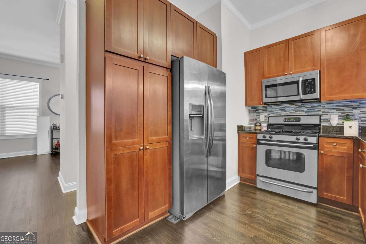 1960 Sterling Oaks Circle NE Atlanta GA 30319