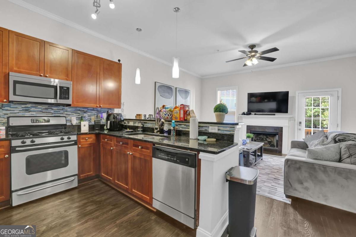1960 Sterling Oaks Circle NE Atlanta GA 30319