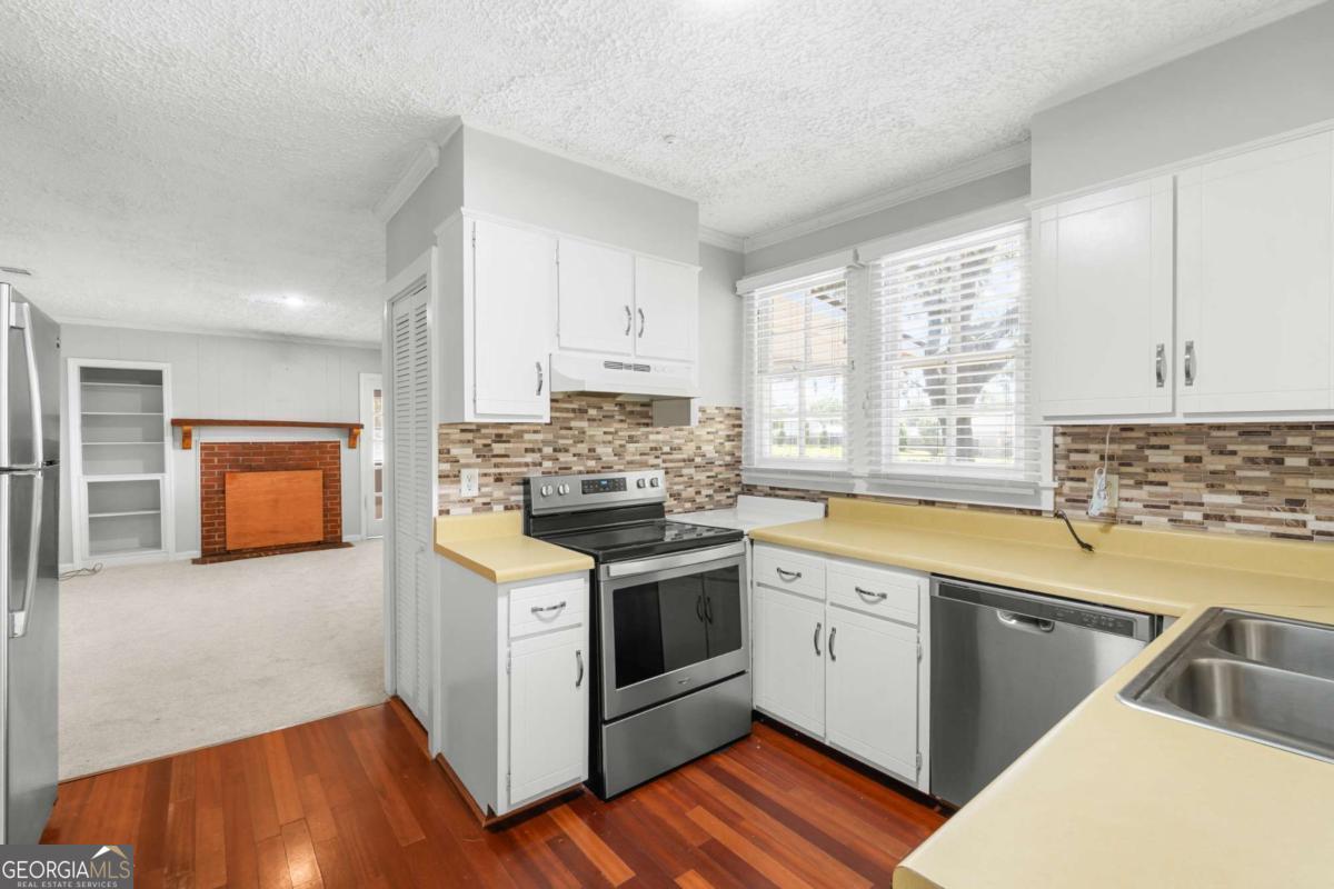 2445 Wilma Edwards Road Ellabell GA 31308