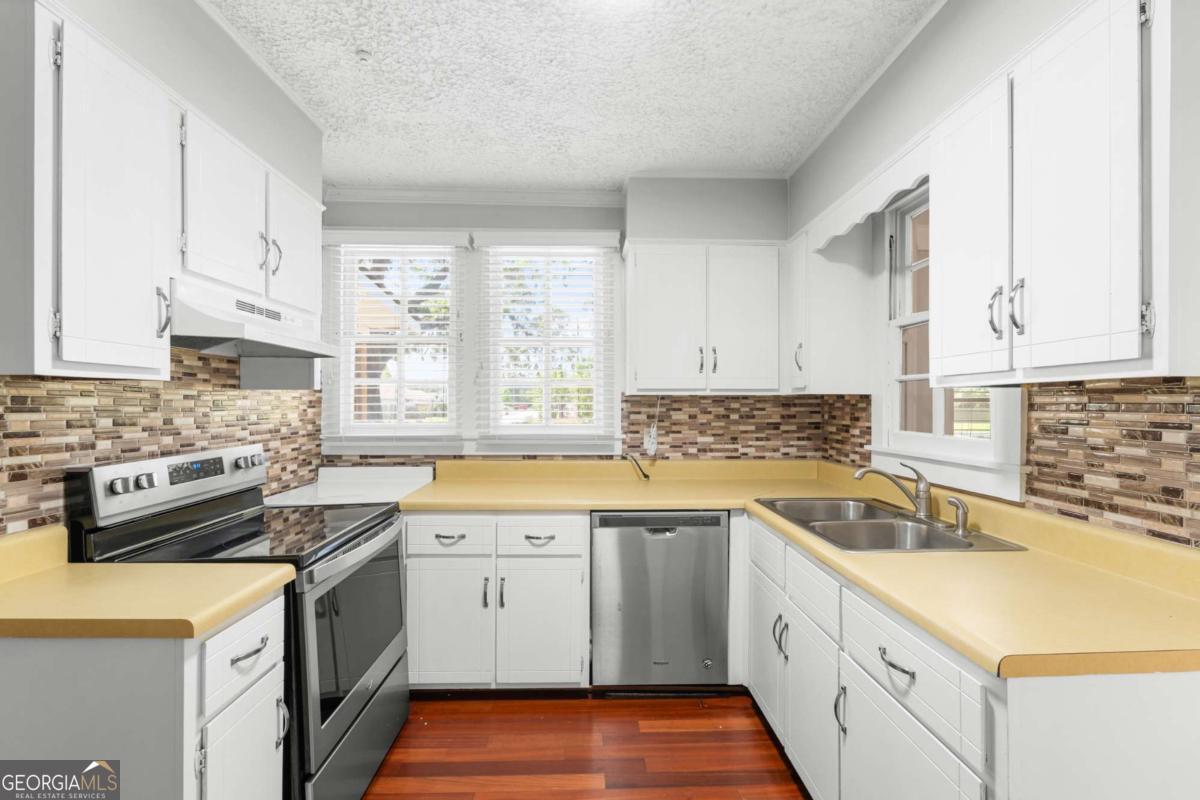 2445 Wilma Edwards Road Ellabell GA 31308