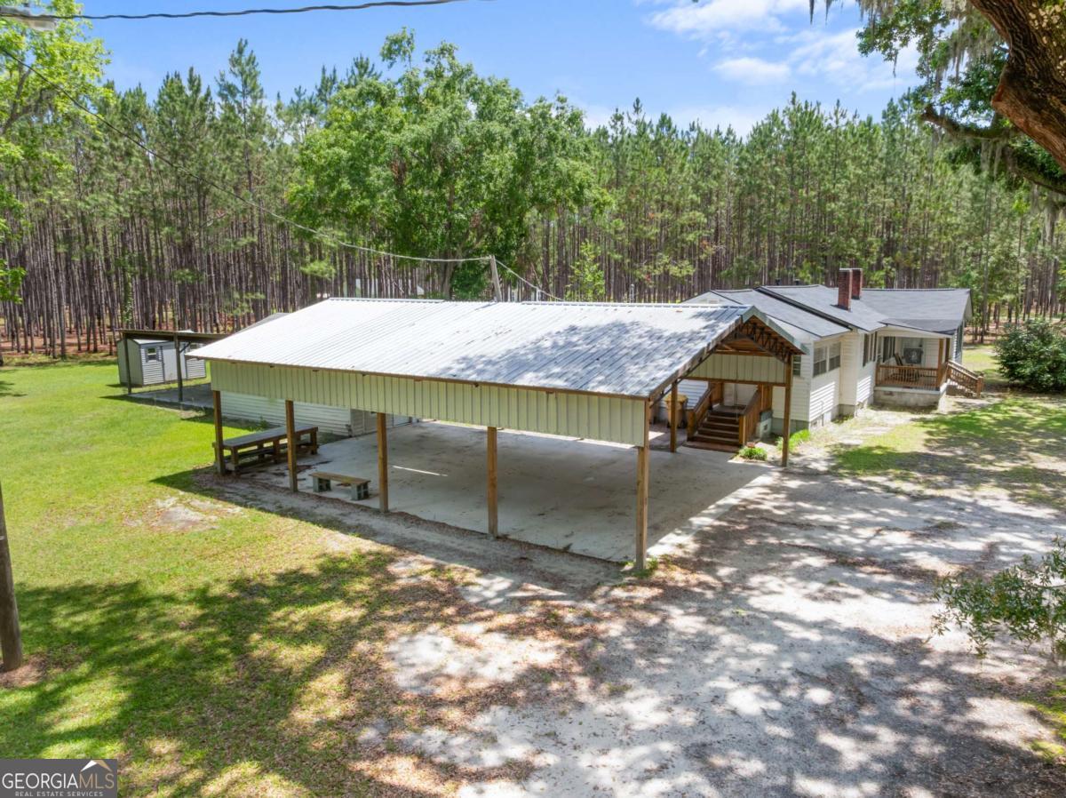 2445 Wilma Edwards Road Ellabell GA 31308
