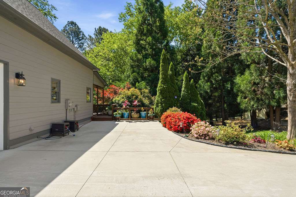 151 Misty View Lane Acworth GA 30101