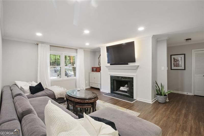 162 Elysian Way NW Atlanta GA 30327