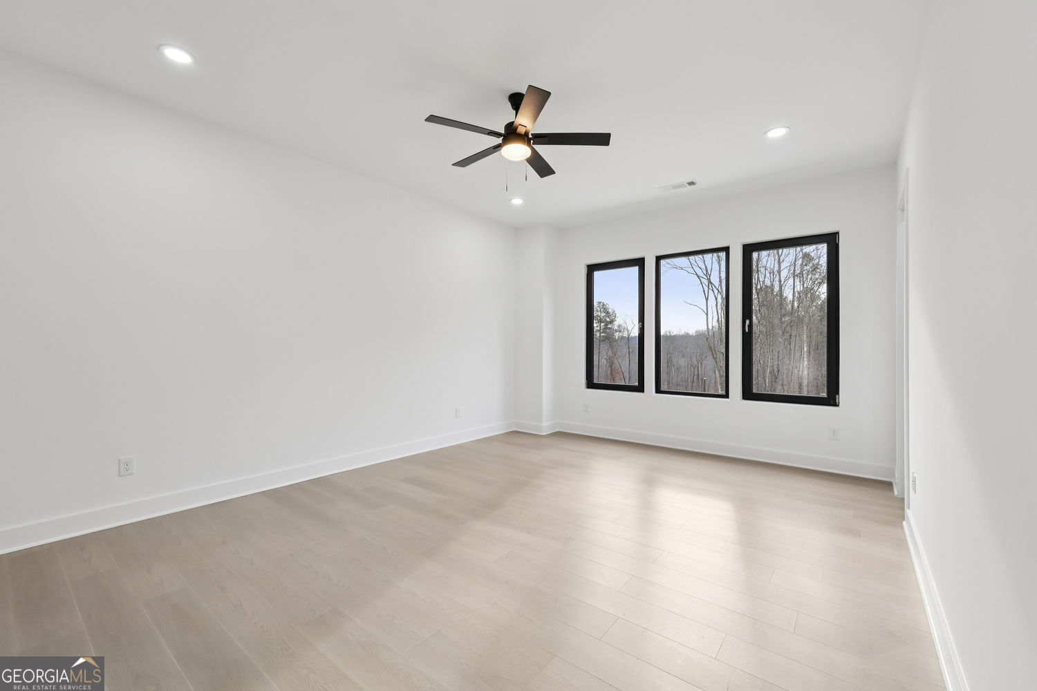 21 Rocky Ridge Way Auburn GA 30011