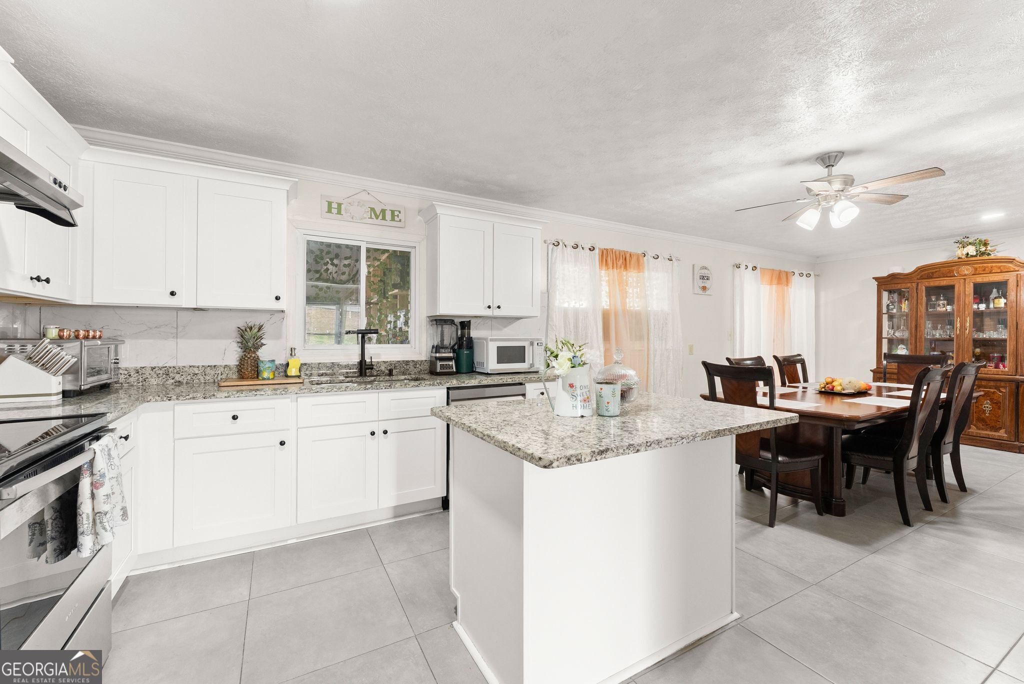 4548 Holiday Heights Drive Oakwood GA 30566