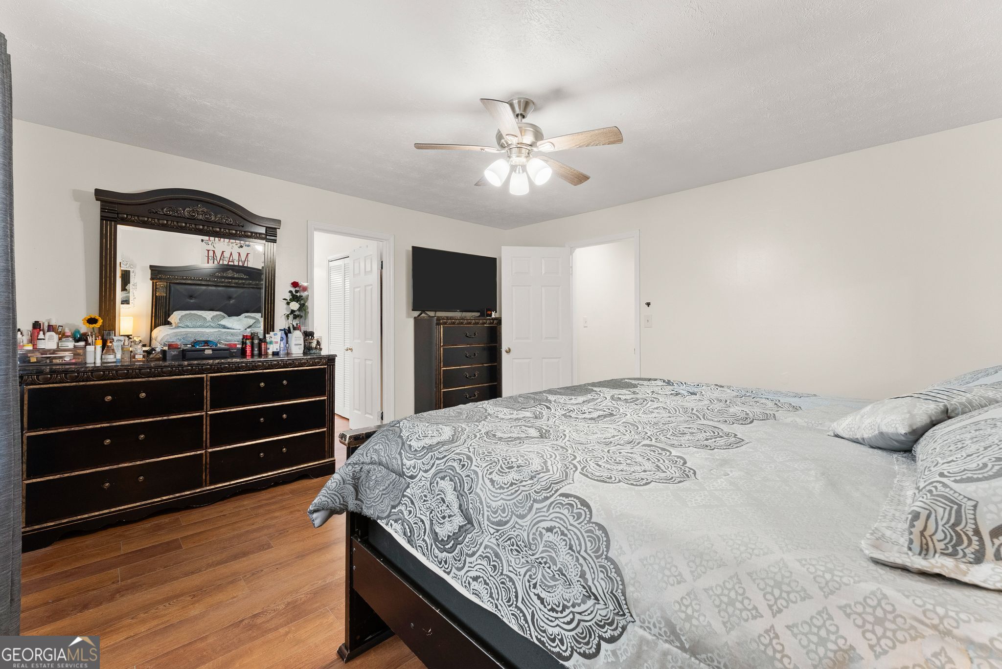 4548 Holiday Heights Drive Oakwood GA 30566